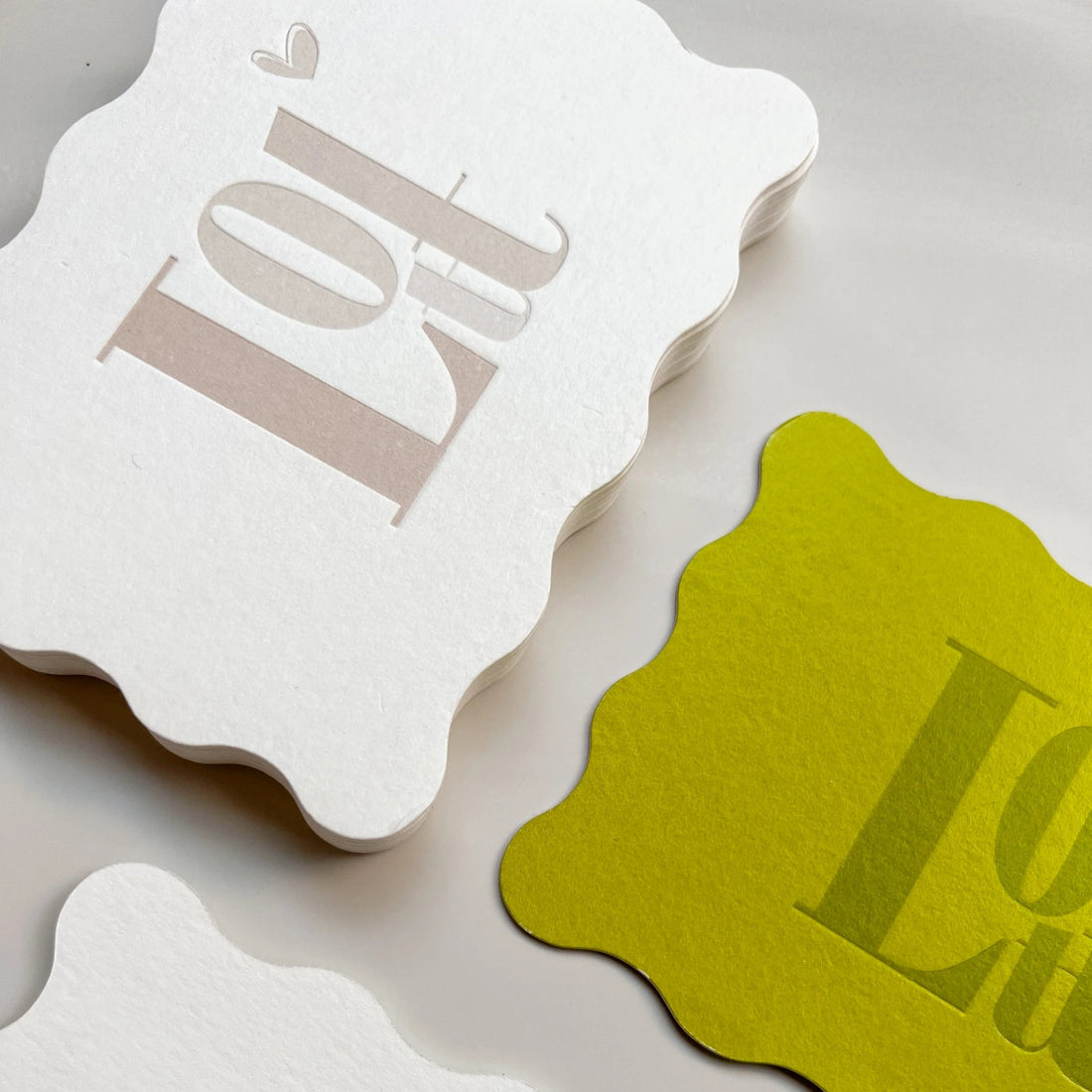 Zo kies je het juiste papiersoort voor je kaart